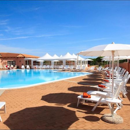 Residence Pierre & Vacances Vignola Mare Εξωτερικό φωτογραφία
