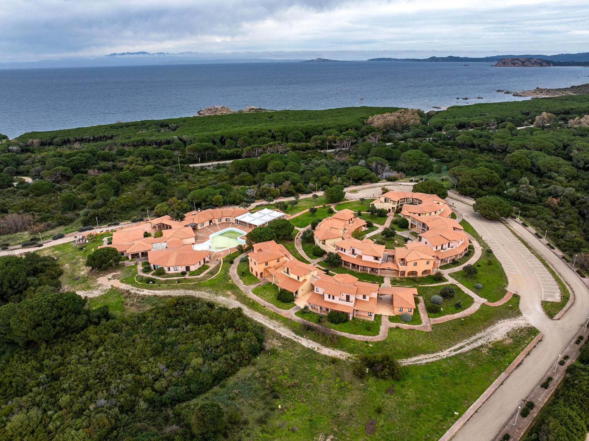 Residence Pierre & Vacances Vignola Mare Εξωτερικό φωτογραφία